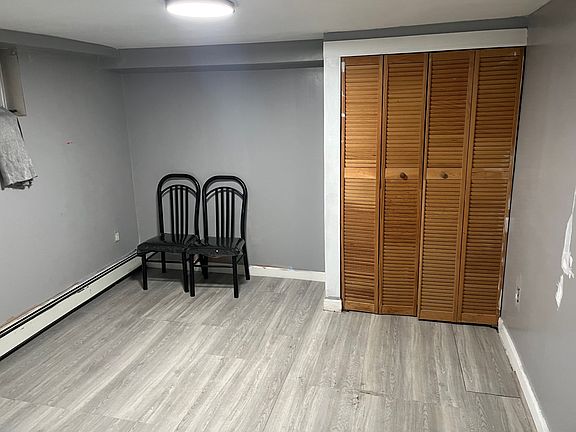4th image of 635-226 1st Ave
