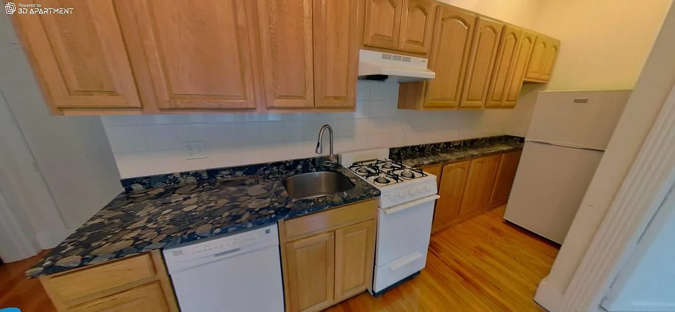 3 bed, $4,200 — Photo 3