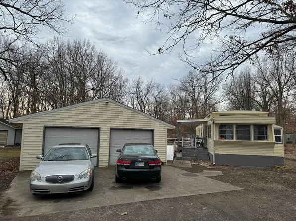 4181 Heritage Dr N, Wheatfield, IN 46392