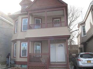 1004 Albany St, Schenectady, NY 12307