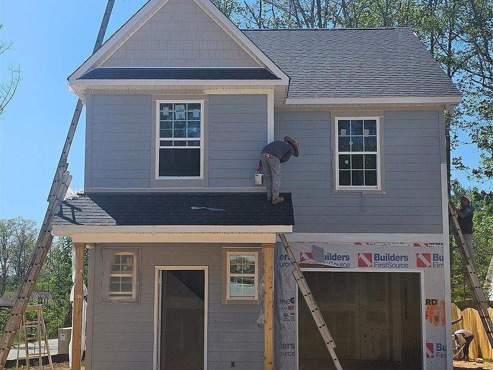 1st image of 102 Crew Ln