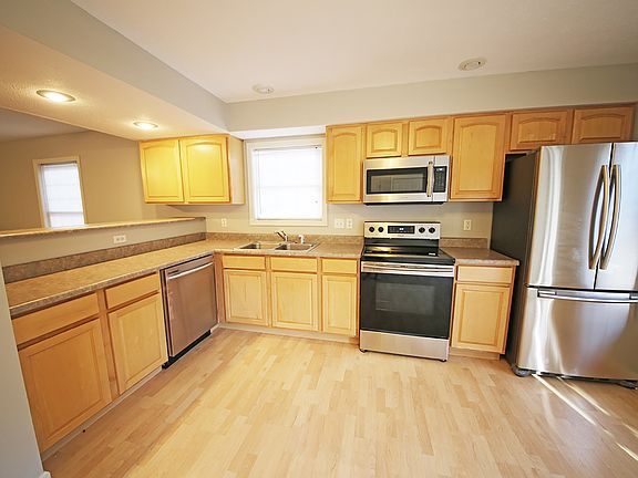 5th image of 3752 E Cobble Creek Ct