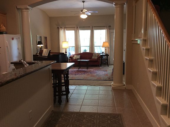 5th image of 2805 Seaside Dr