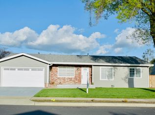 8613 Deervale Rd, Dublin, CA 94568