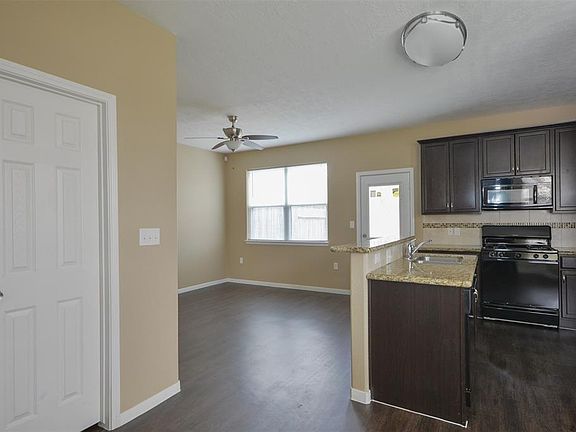 4th image of 106 Eddy St APT A