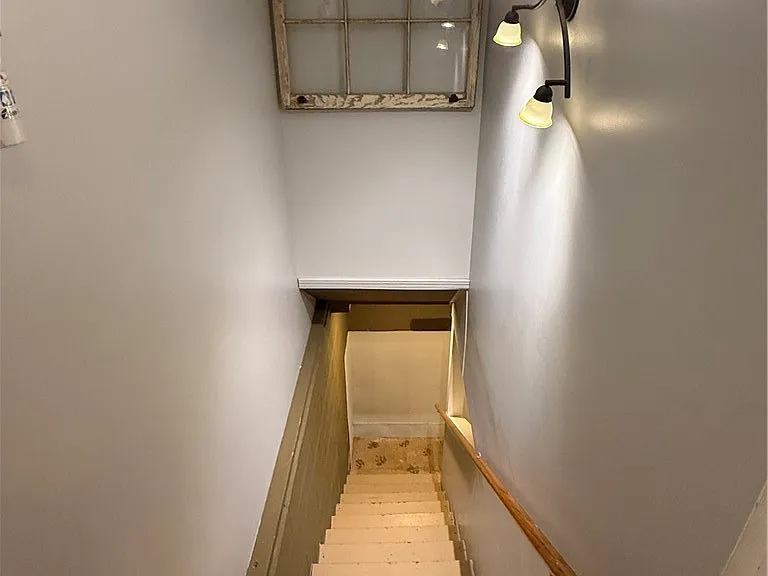 292 Tara Way — Photo 46