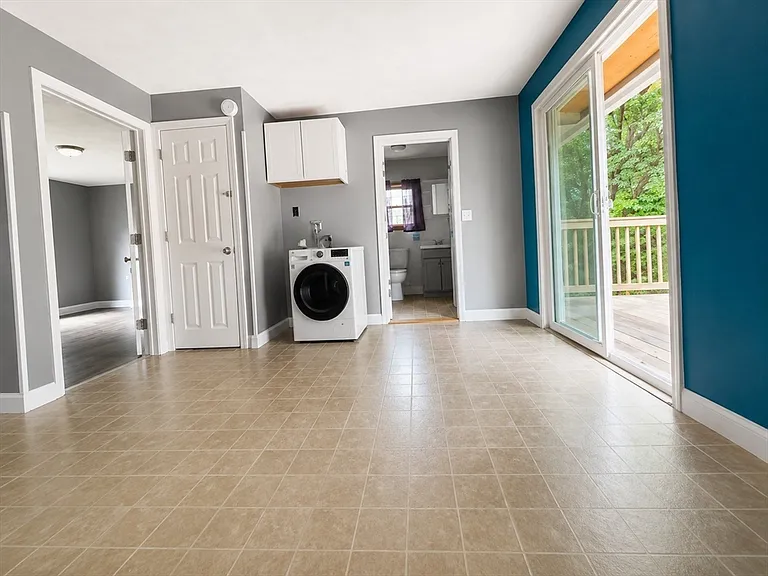 47 Church St #2 — Photo 10