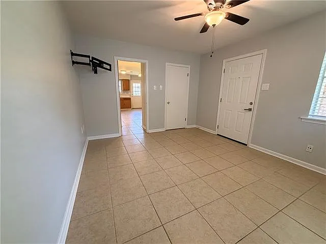 2 bed, 1.0 bath, 950 sqft, $1,400 — Photo 4