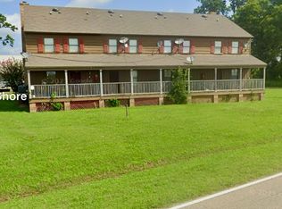 800 Eagle Lake Shore Rd #4, Vicksburg, MS 39183