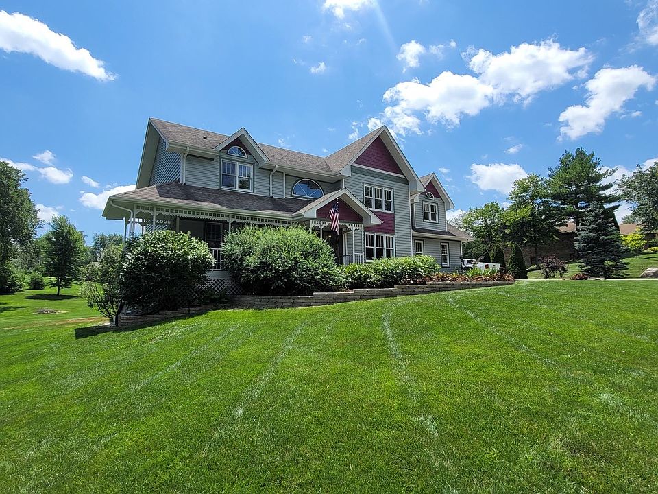 1st image of 11805 W Oak Hill Dr