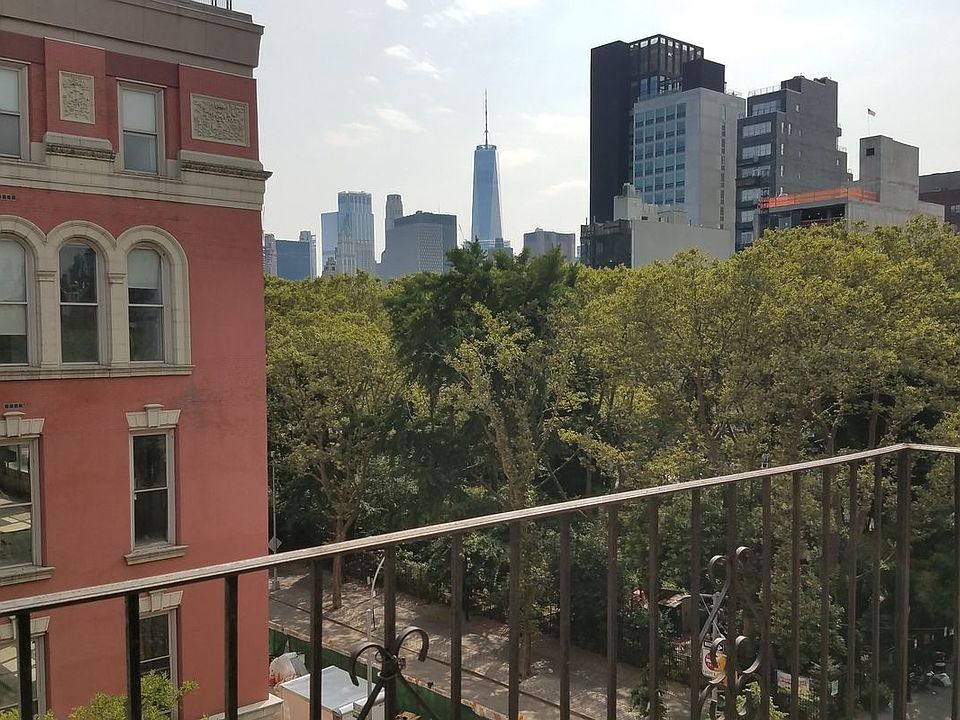 1st image of 172 Forsyth St APT 6B