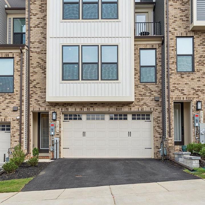 1st image of 13815 Hunt Valley Ct