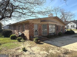 315 W Church St, Swainsboro, GA 30401