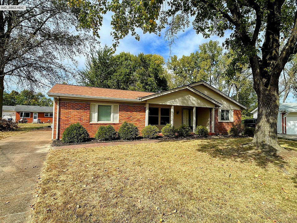 1st image of 2701 Wintergreen Dr