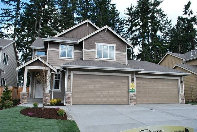 1st image of 513 182nd St E