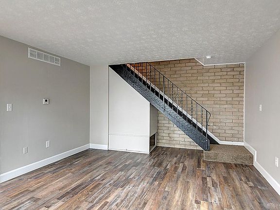 4th image of 306 Chadwick Pl