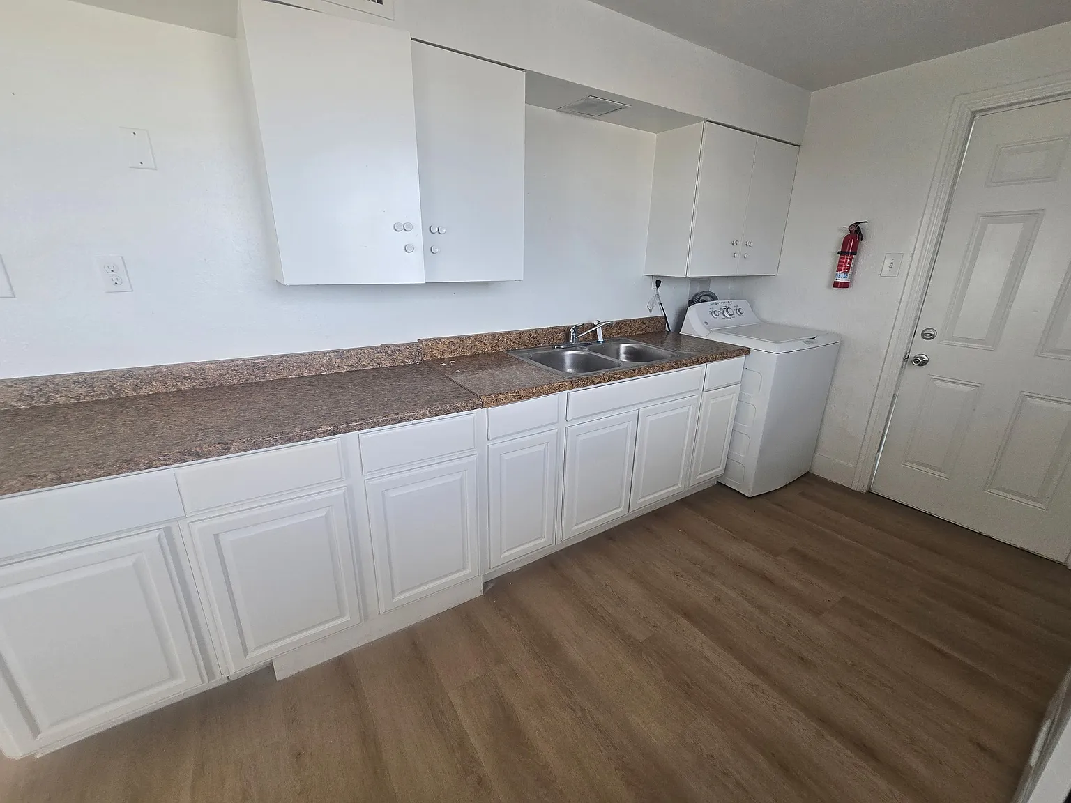 1 bed, 850 sqft, $900 — Photo 3