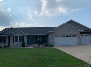1065 Fieldside Ln, Sherman, IL 62684