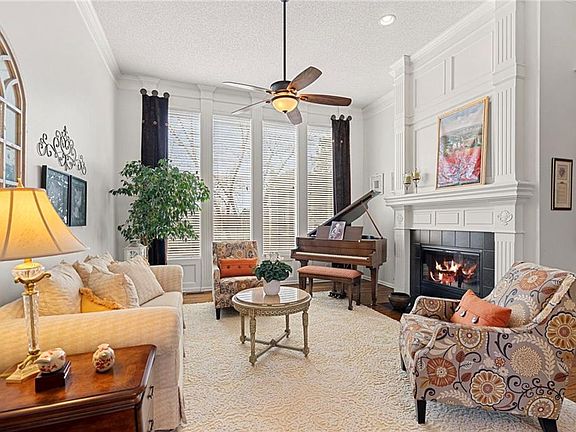 2nd image of 14012 Parkhill Ln