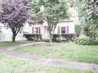 41 Lancaster St, Springfield, MA 01118
