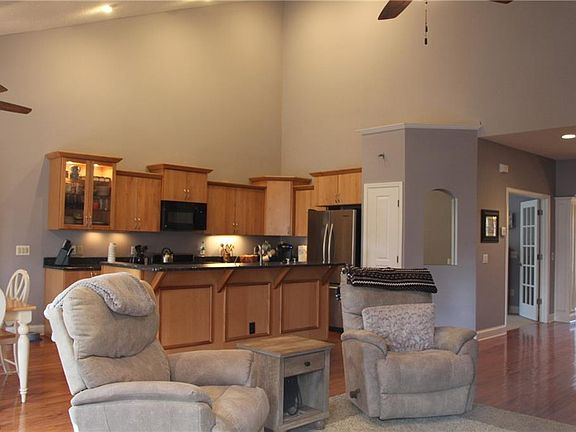 4th image of 862 Heron Lakes Cir