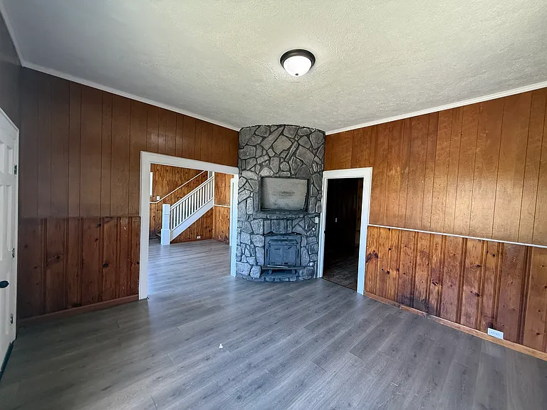 518 Oakvale Rd — Photo 15