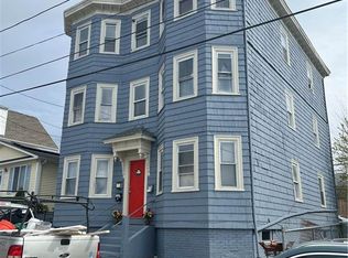 63 Hillhurst Ave, Providence, RI 02909