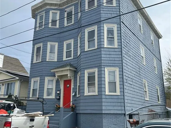 63 Hillhurst Ave, Providence, RI 02909
