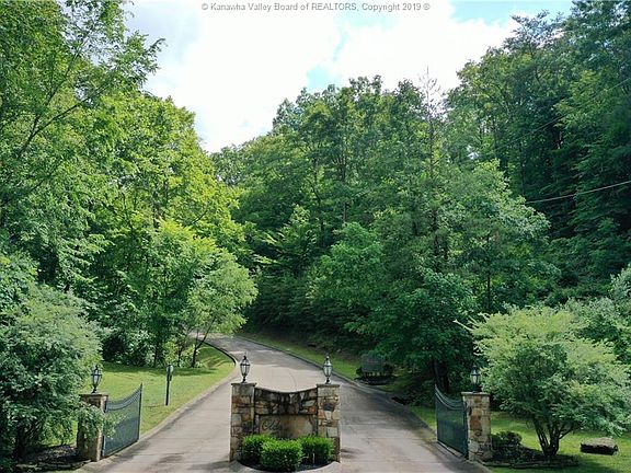 2nd image of 341 Olde Orchard Dr