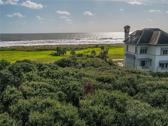4th image of 30 Ocean Club Dr