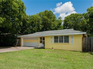 9200 Raymond Ave, White Settlement, TX 76108