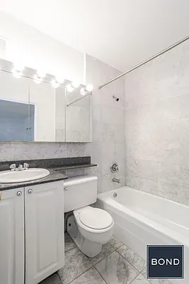 Rented by Bond New York | media 9