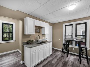 89 College St #91, Springfield, MA 01109