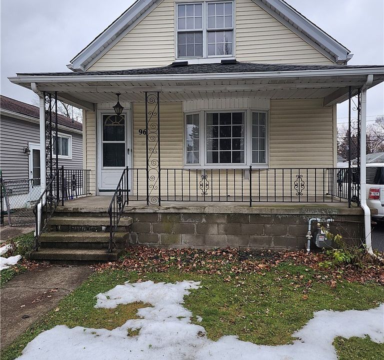 1st image of 96 Knox Ave