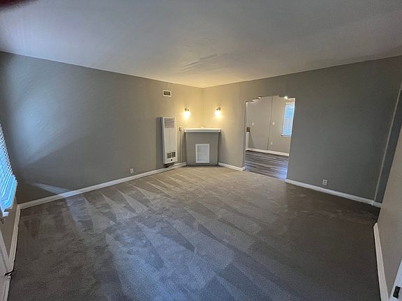5th image of 1960 Chestnut Ave #3