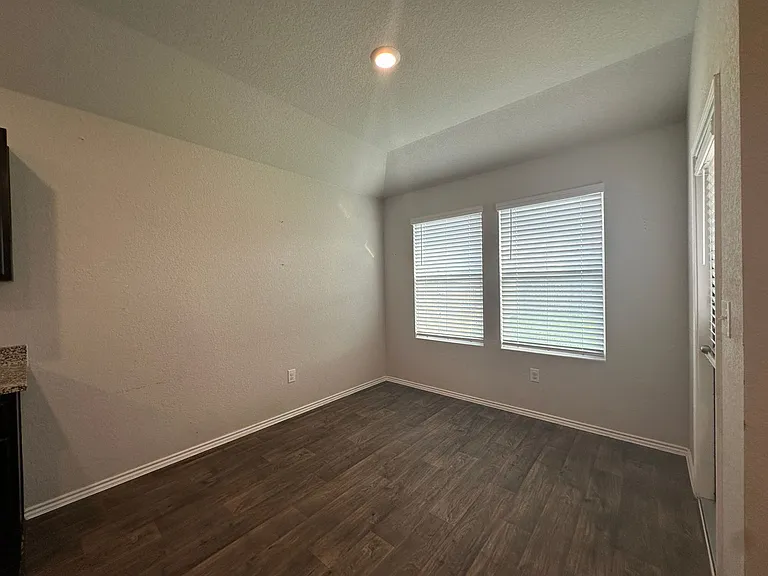 15205 Siberian Elm Ln — Photo 21