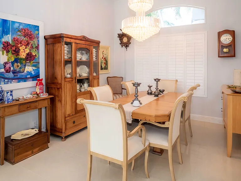 10849 Bal Harbor Dr — Photo 8