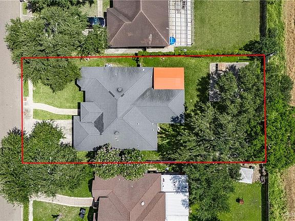 4th image of 2214 Northgate Cir