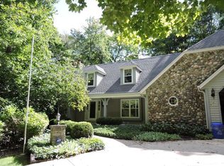 N81W32033 Shenandoah Ct, Hartland, WI 53029