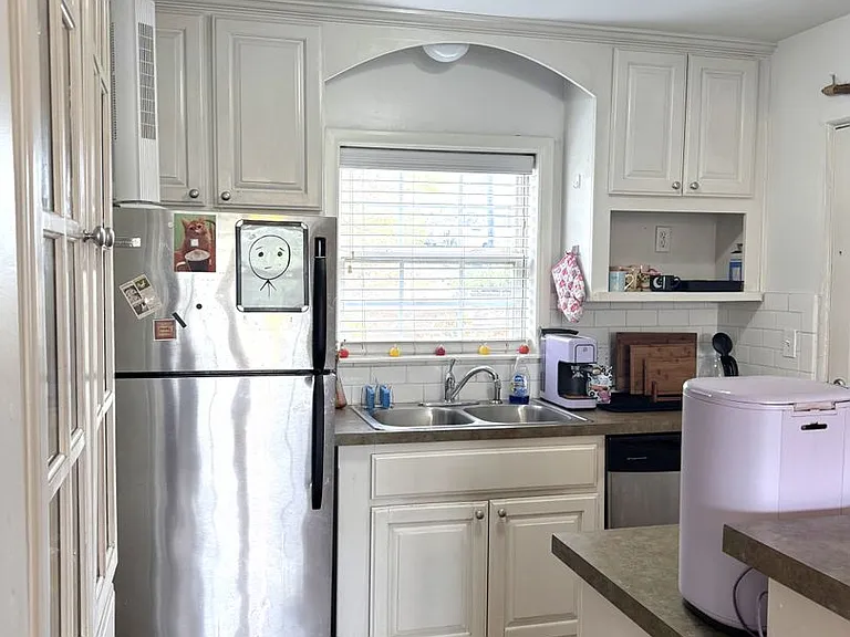 529 N Whitham Ave — Photo 29