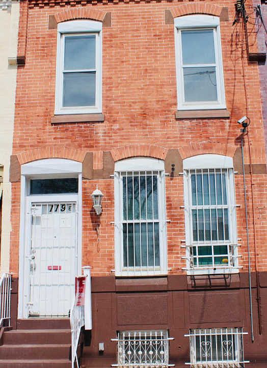 1st image of 119 E Lehigh Ave