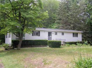 13500 Bueche Rd, Montrose, MI 48457