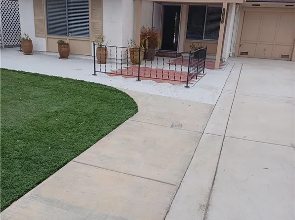 1373 Panorama Ridge Rd, Oceanside, CA 92056