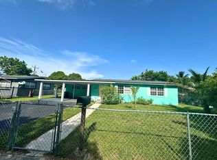 19341 NE 1st Pl, Miami, FL 33179