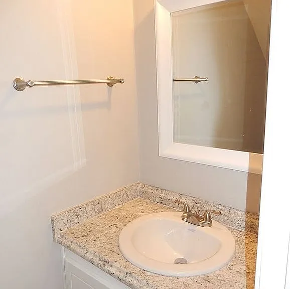 4881 Old Bainbridge Rd — Photo 17