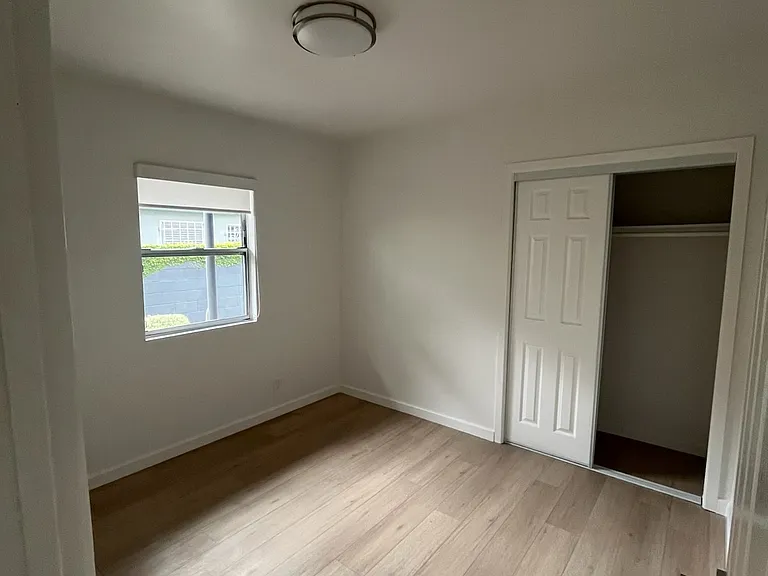 613 Westminster Ave #2 — Photo 12