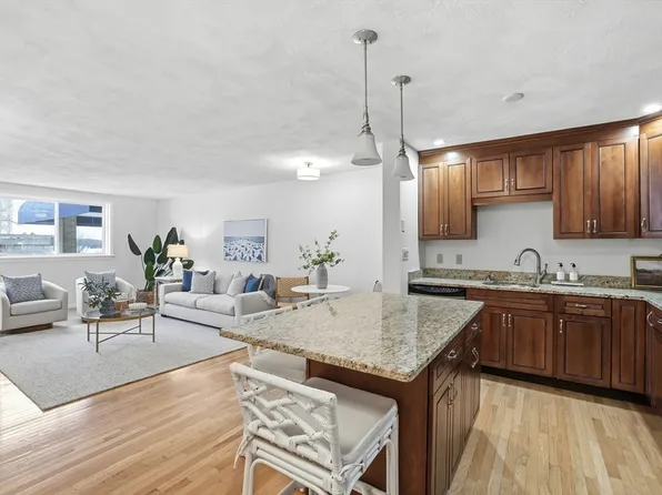 54 Broad Reach Unit 104, Weymouth, MA 02191