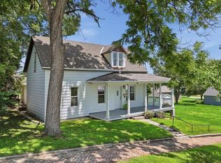 105 D St, Hamburg, IA 51640