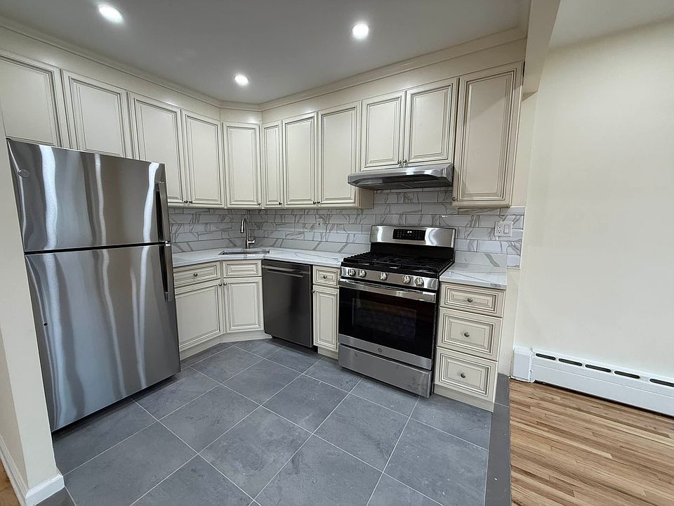 1st image of 25-62 43rd St #2