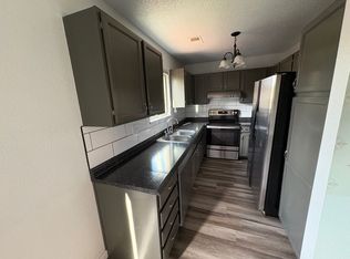 920 44th Avenue Ct APT 30, Greeley, CO 80634